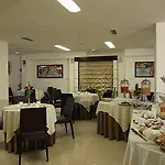 Hotel La Costiera 4*