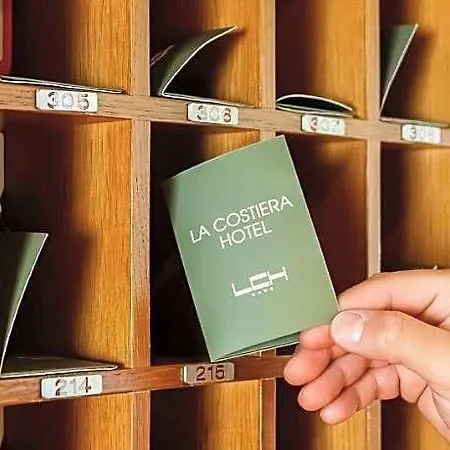 La Costiera 4*