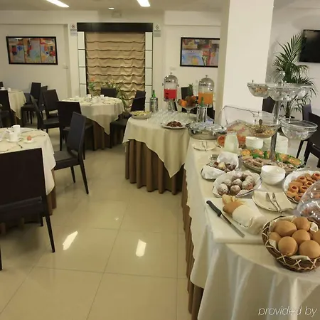 Hotel La Costiera 4*